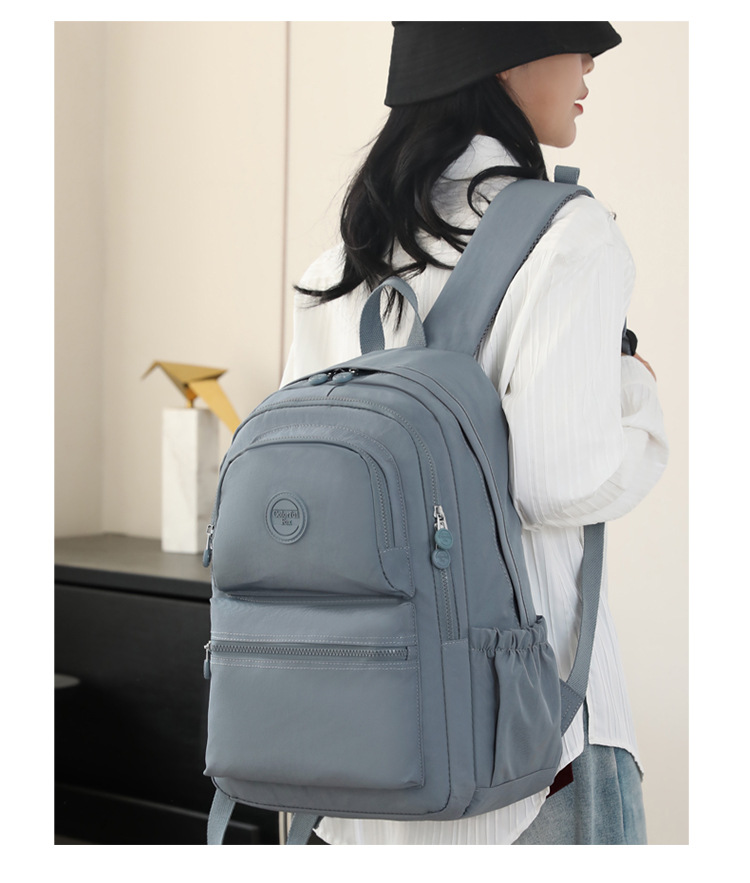 Colorful Fox's new women's backpack, large-capacity multi-layer travel backpack, water-resistant outdoor casual bag undefined