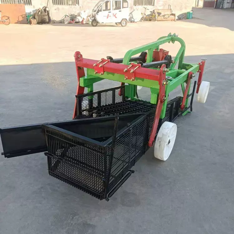 不伤果收获机 四轮车带花生收获机 振动筛收花生收获捡拾一体机