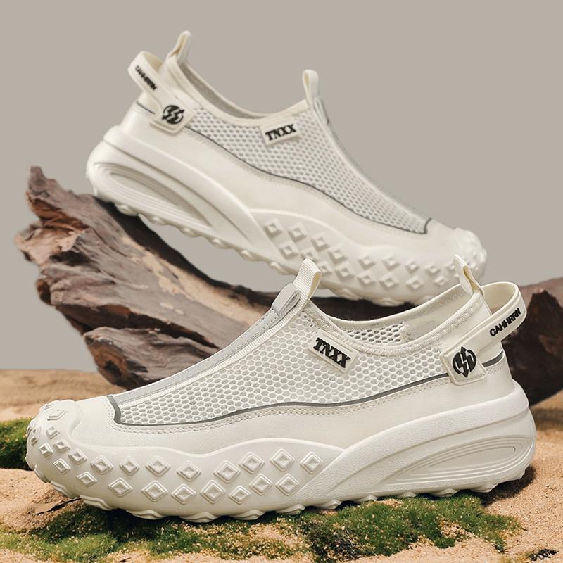 Una pieza de verano nuevos zapatos de río arriba, zapatos de vadeo, zapatos de red grandes de secado rápido, zapatos de hombre, zapatos deportivos de malla transpirables huecos, hombres