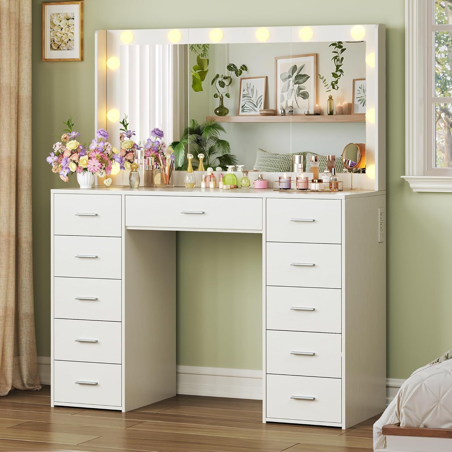 Mesa de maquillaje de madera maciza mesa de maquillaje de almacenamiento simple dormitorio moderno 2025 nuevo estilo de mesa de maquillaje de lujo ligero doméstico