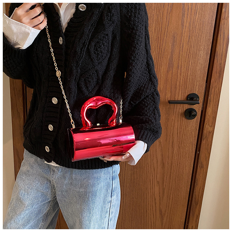 Borsa box in acrilico con catena tracolla donna pochette_voghion.com