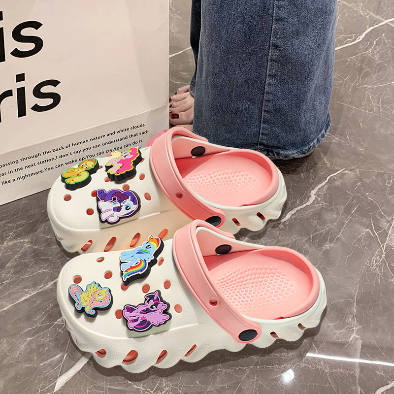 Xiaoma Baoli 30-39 yardas para niñas y damas zapatos con agujeros dibujos animados antideslizantes de fondo suave zapatos para padres e hijos de playa en nombre del cabello