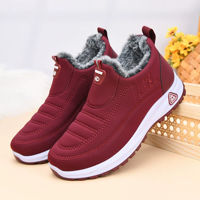 Обувь для матерей среднего и пожилого возраста плюс бархат 2024 зимние новые бархатные толстые хлопковые сапоги женские мягкие подошвы повседневная старая пекинская хлопчатобумажная обувь