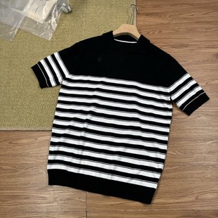 2025 Stripes Embroider Small V Neck Knitted Polo Short Sleeves 98741