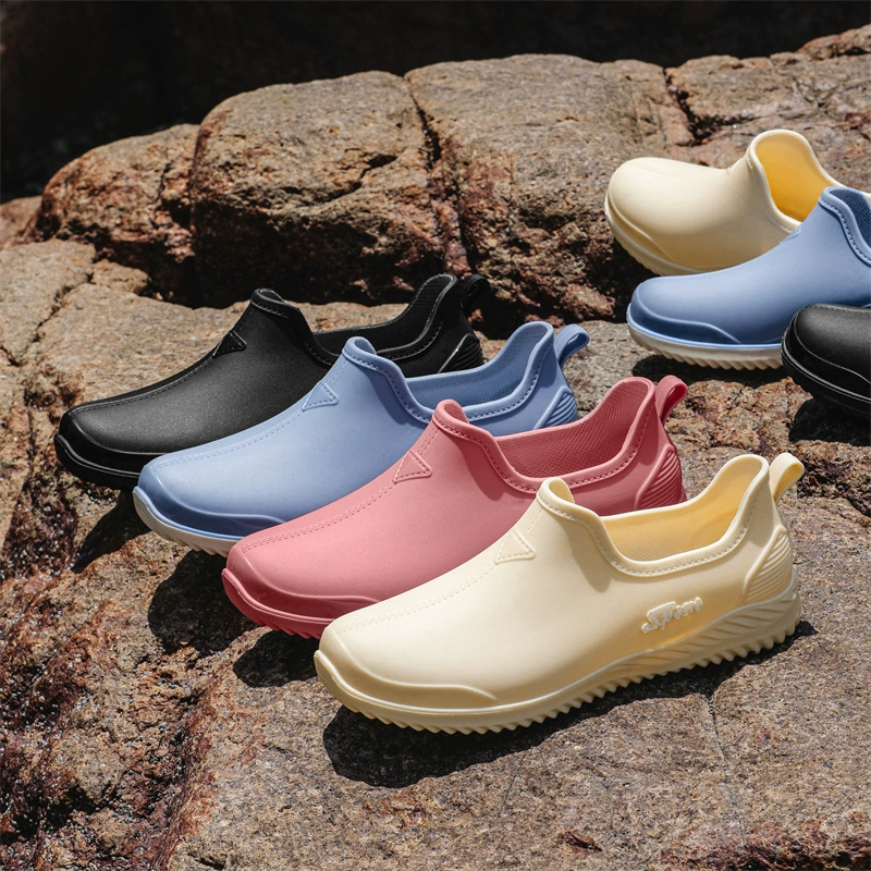 Модные весенне-осенние низкие женские сапоги из дождя оптовые наружные водонепроницаемые нескользкие коровьи сухожилия, износостойкие короткие ботинки водяной сапоги летом