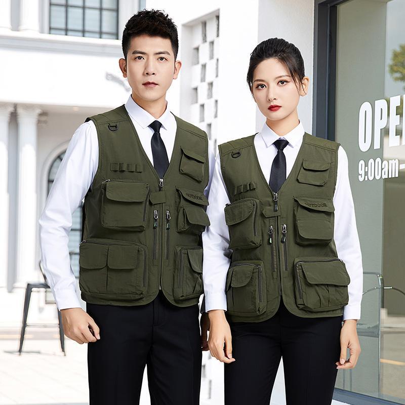 In-Stock Casual Vest for Men, Outdoor Multi-Pocket Photographer Fishing Vest with Logo, Workwear Director's Vest