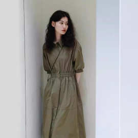 H24077国风新中式复古高端绿色印花丝绒高腰包臀半身裙女