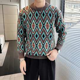 时尚圆领毛衣男冬季新款高级感男士套头设计感个性复古加厚线衣