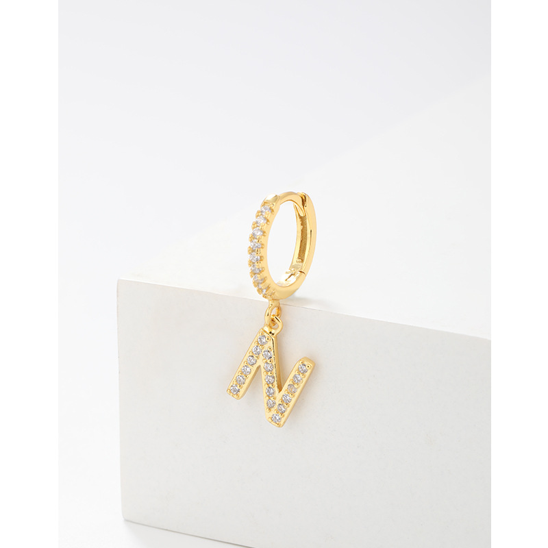 Amazon transfronterizo 925 plata esterlina 26 letras pendientes de estilo europeo y americano pendientes de orejas de orejas de orejas