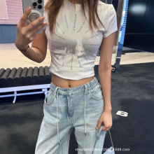 ����Ʒ�|2026�ļ��¿荠C���ĸ�������������@�ݶ���T��Ů