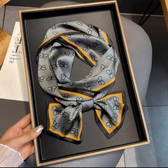 新作スカーフ レトロシルクスカーフ プリント模倣 ファッション万能 ロングスカーフ 高級感 インターネットセレブ風リボン飾り