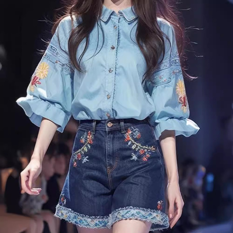 New Chinese-Style Women's Clothing, National Style, 2024 Summer Fashion, Hot-Selling Heavy Embroidery Shirts, Mixed and Matched Women's Tops