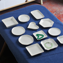 跨境外贸首饰收纳盘正方形圆形陶瓷首饰盘带金边白盘项链摆件戒指