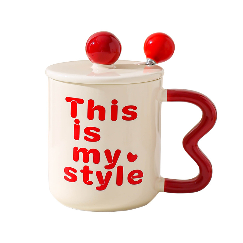 Tazas de cerámica de moda, tazas de agua creativas para hombres y mujeres, tazas de pareja, tazas de café con cucharas para regalos de amigos.