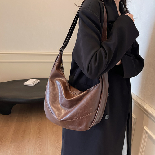 Korean autumn new retro style pleated tote bag ins women's bag trendy daily niche shoulder bag crossbody bag