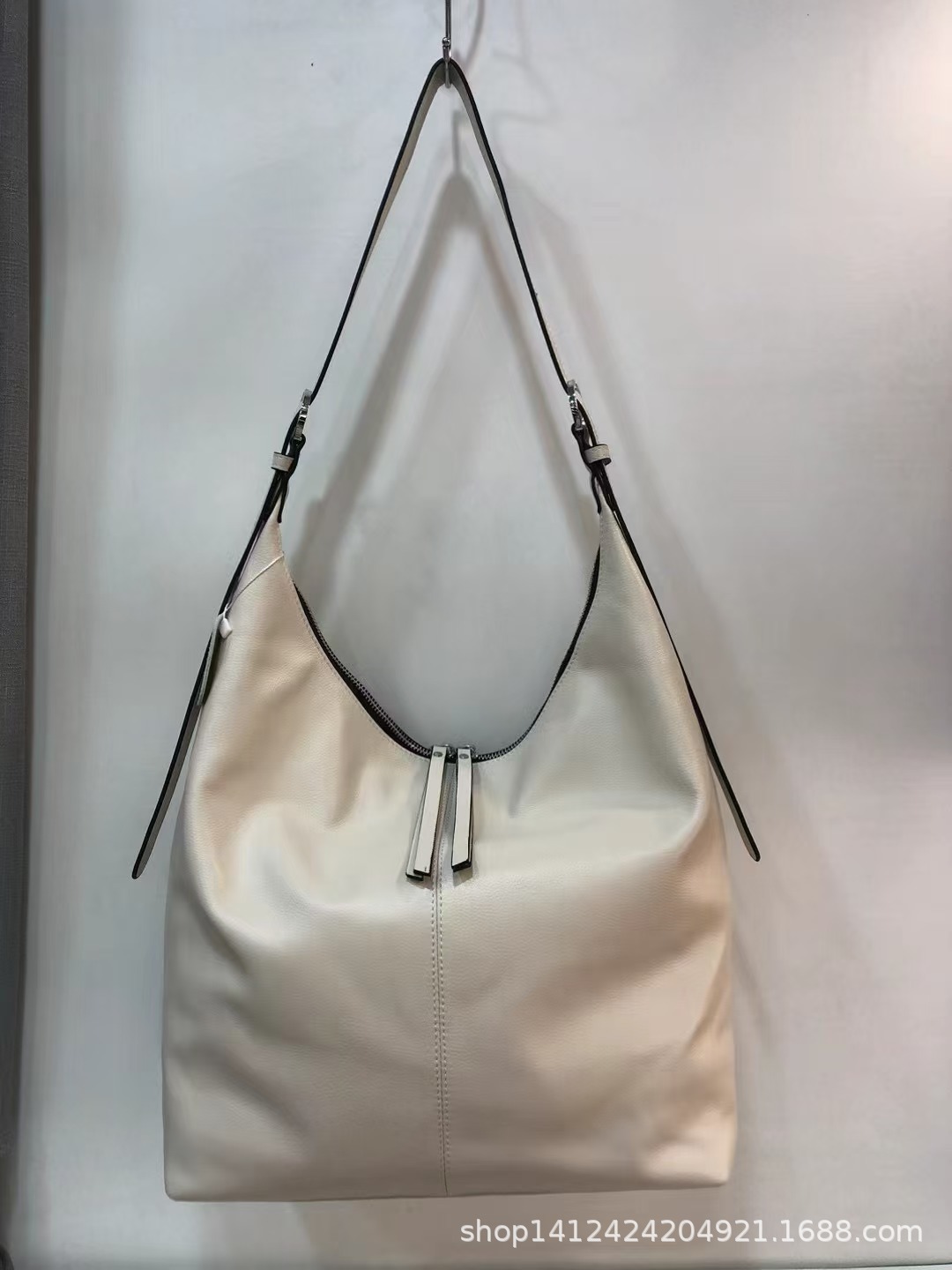 Bolso de gran capacidad nuevo bolso de cubo de hombro único para mujeres bolso de moda tote bolso de moda bolso de mujer de cuero