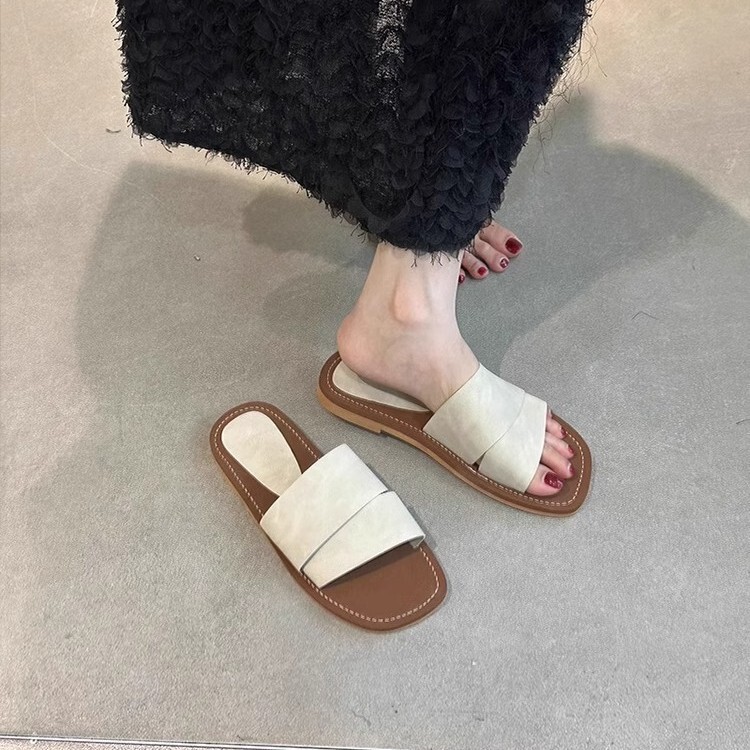 Niche Design Retro Square Toe Open Toe Flats Slippers for Women Summer Outer Wear Fairy Style Seaside Vacation Beach Sandals