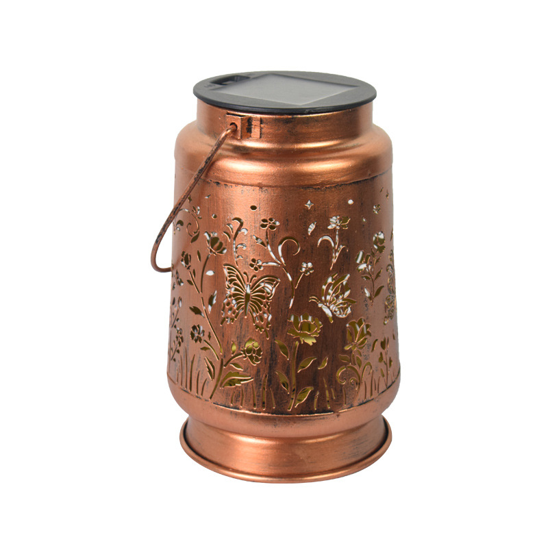 ソーラーライト屋外中空ランタン中庭造園レイアウト鉄馬ランタンガーデンバルコニー雰囲気装飾ライト