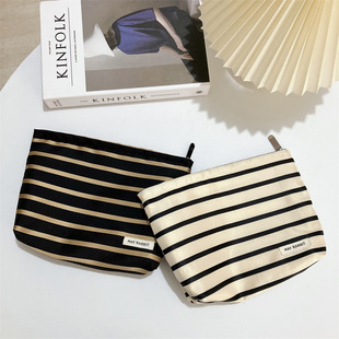 New yarn-dyed satin striped cosmetic bag large capacity Women's clutch portable casual travel bag liner bag fashion