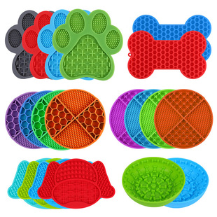 Silicone pet snack mat shower licking mat slow food mat cat and dog licking mat distraction silicone mat silicone food sharing mat