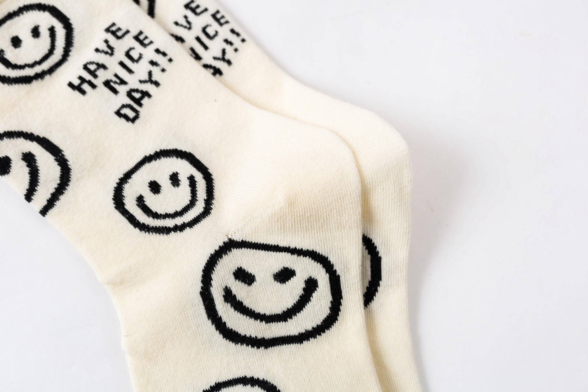 Tube Socks Cotton Autumn And Winter New Cartoon Cute Socks Korean Black And White Smiling Face Socks display picture 9