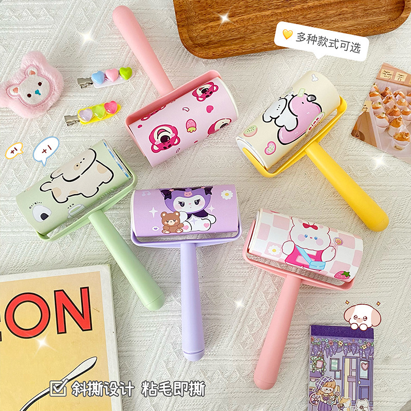 漫画風ペット用毛取り器 家庭用 冬用セーター毛取り紙 衣類の毛取りツール ローラー式 剥がせるタイプ|undefined