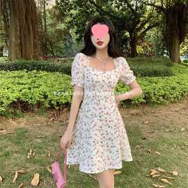 温柔风碎花连衣裙春夏法式新款淑女气质中长款收腰显瘦短袖茶歇裙