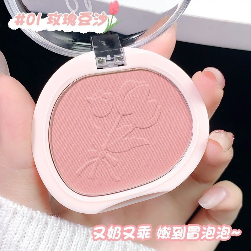 メークNOVOの絨毛の霧の美しい顔の頬紅は膨張して色の裸の化粧を縮めます。|undefined