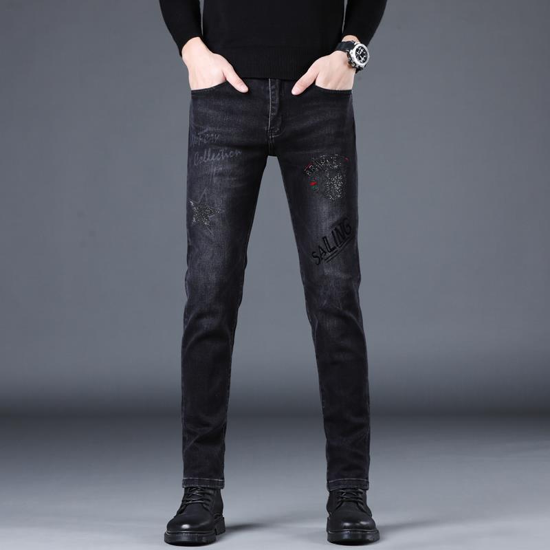 Jeans noirs pour hommes, marque de mode brodée, nouveaux pantalons à pieds slim, pantalons décontractés Joker pour hommes, 2022_voghion.com