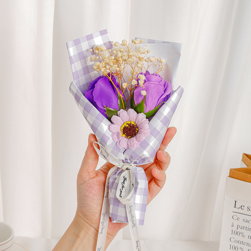 520 Día de San Valentín Mini Ramo Día de la Diosa Flores secas 3 Jabón Caja de regalo de rosas con recuerdos al por mayor