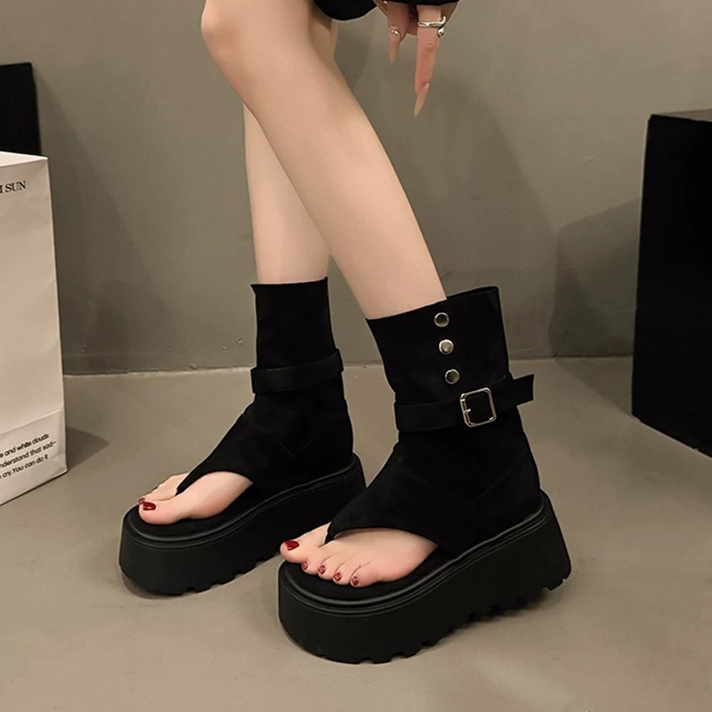 검은색