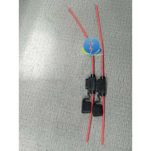 Xhx001 Medium Black Red Wire Waterproof Seat with 16-Line Fuse Box 18Cm+10Cm Silicone Wire Extra Soft