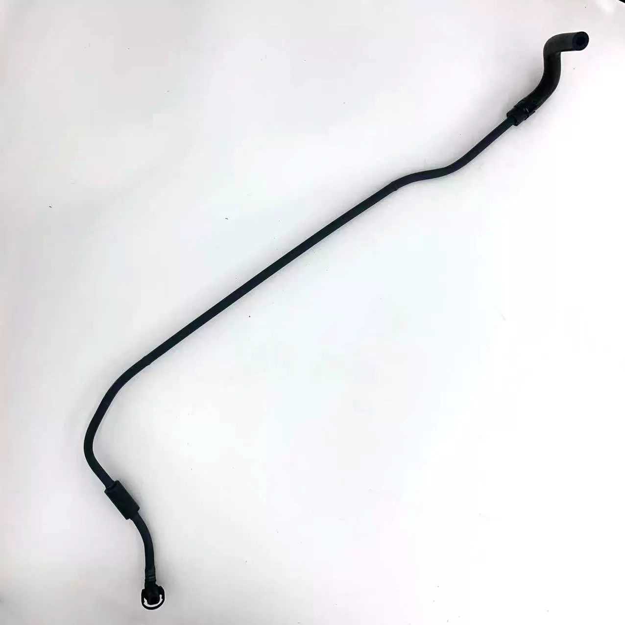 节气门水管55574685/5826481/5826484适用科鲁兹/英朗/爱唯欧1.6