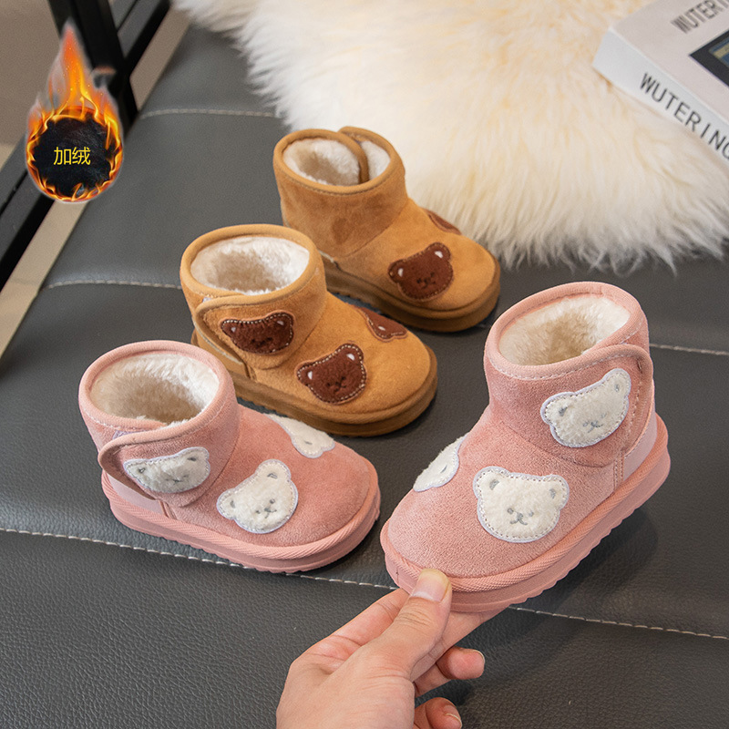 Botas de nieve para niños 2025, invierno nuevo tipo de botas cortas con calentamiento de lana, botas de algodón de dibujos animados de moda