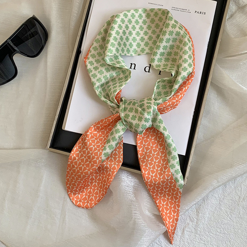 Pañuelo de seda con sentido avanzado, nuevo bolso atado todo-fósforo, serpentina, multifunción, bufanda de lunares, cabello trenzado, cinta, pañuelo, cinturón para el cabello