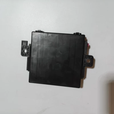 17 Jeep models: Compass, Other power supply, ignition system