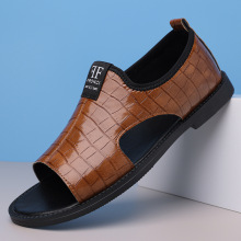 跨境外贸2025夏季男士新款罗马凉鞋男压花时尚露趾凉鞋沙滩鞋9871