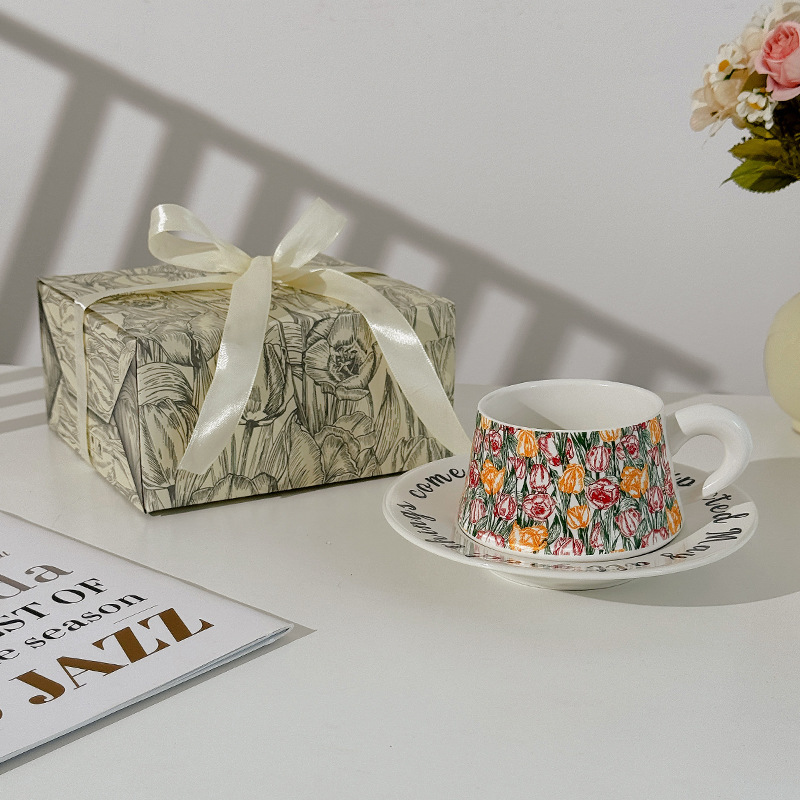 Taza de Café y Plato de Postre de Cerámica de Estilo Retro Original de Diseño Colaborativo de Fabricante 2025, con Diseño de Acuarela Moderno