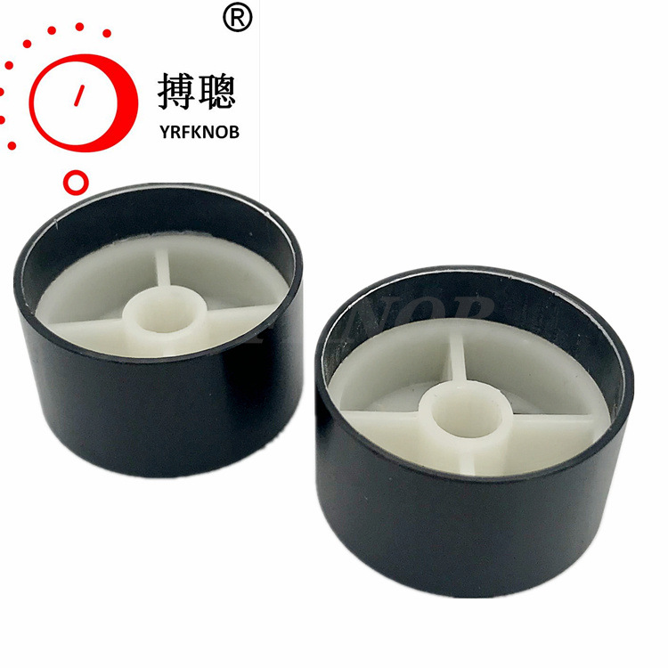 ����ֱ����Ʒ�����Ͻ���ťñ�����ƺ�ɫ25&times;17��������V8������ť