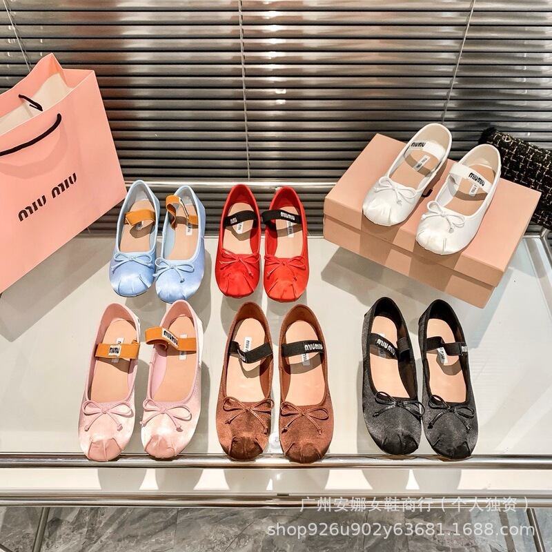 Miu French Silks and Satins Ballet Shoes Bow Flats Shoes New Shallow Mouth Fairy One-Strap Mary Jane Shoes