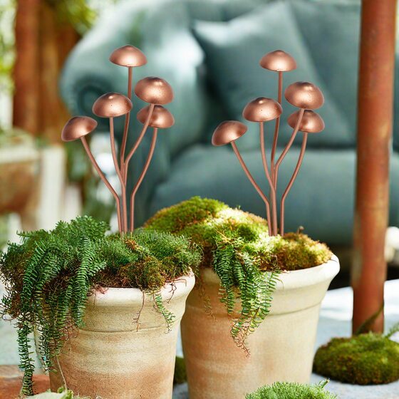 Cross-border Creative Metal Plant Mushroom Courtyard Lawn Decoration Mushroom Floor Home Flower Pot Iron Mushroom Decoration