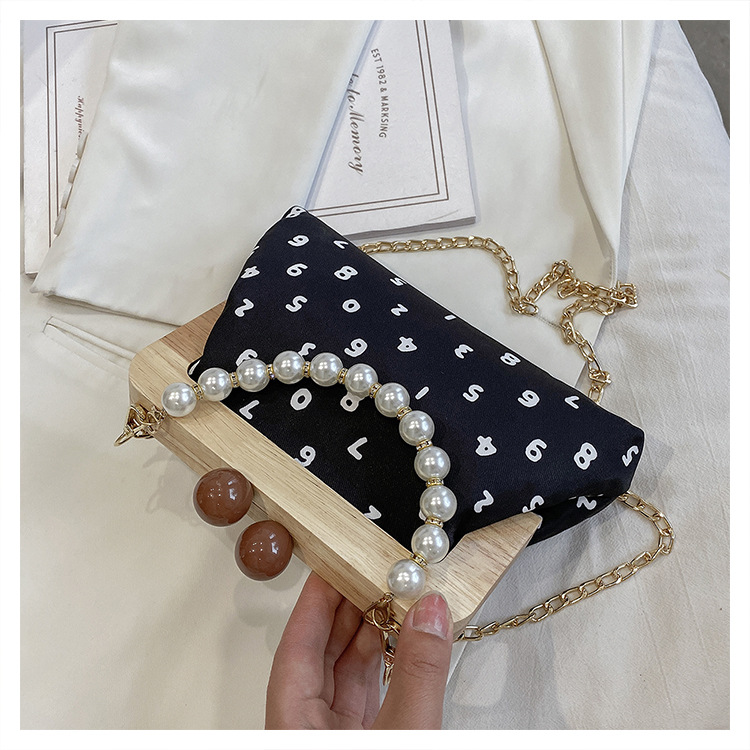 Wholesale Printed Pearl Wooden Clip Cross-body Bag Nihaojewelry display picture 7