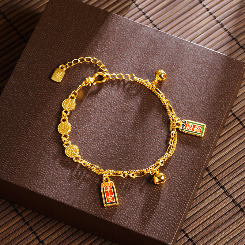 Mujeres exquisitas no se desvanecen en la fuente de joyerías retro de estilo chino multicapa.