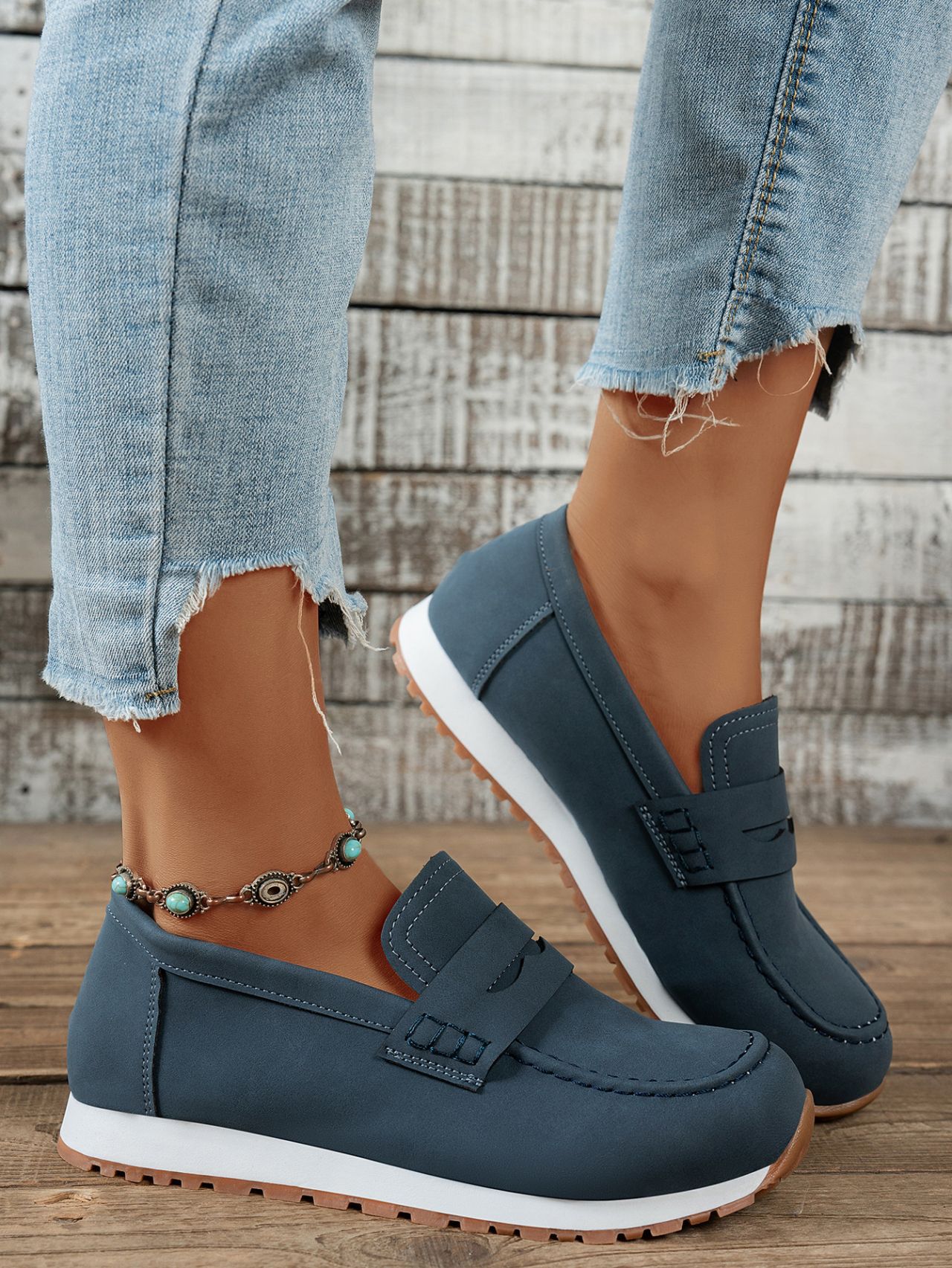 Comfortable Plus Size Women's Running Shoes Spring British Style Loafers Thick Soled_voghion.com