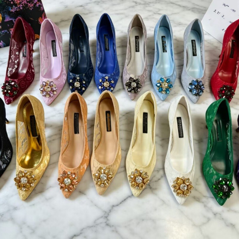 26 New Styles of Lace Fairy Stiletto Pointed-Toe Crystal Floral Elegant Ladylike Sexy Gemstone High-Heeled Sandals Wedding Shoes 26 New Styles of Lace Fairy Stiletto Pointed-Toe Crystal Floral Elegant Ladylike Sexy Gemstone High-Heeled Sandals Wedding Shoes