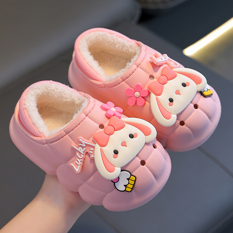 Zapatillas de algodón para niños de invierno niños y niñas cálidos forrados de lana de dibujos animados padre-hijo a prueba de agua bolsa para niños talón zapatos de algodón para bebés