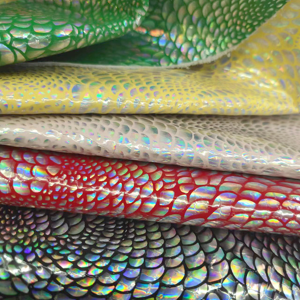 彩色美人鱼贴膜牛皮革鱼鳞纹头层真牛皮渐变鞋包面料厚度1.4mm