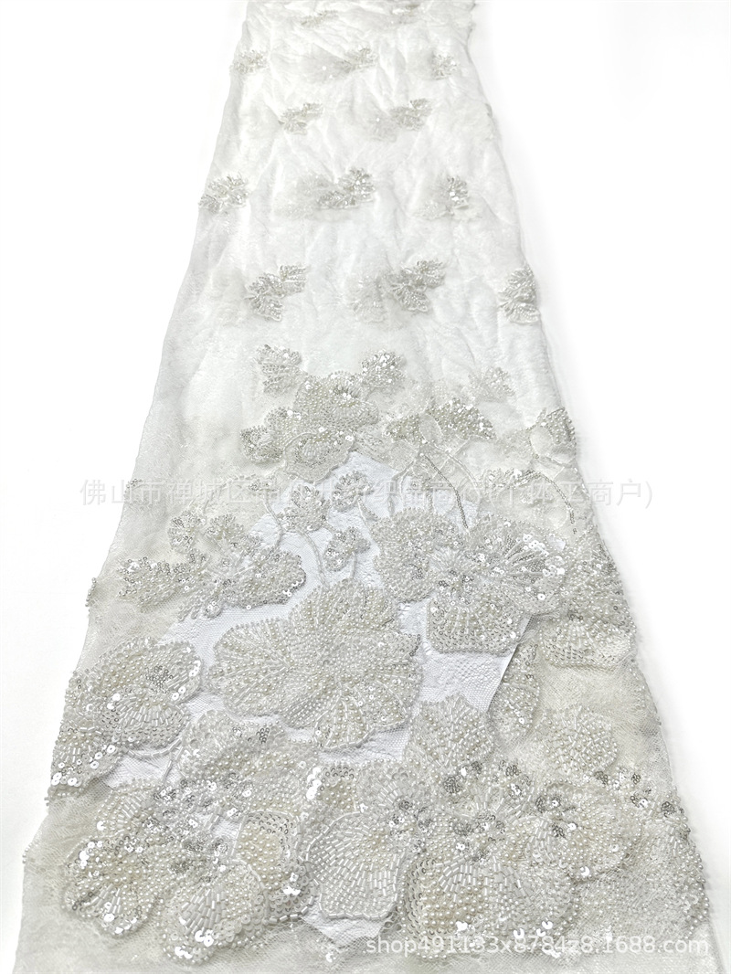 Fábrica directa tela bordada de encaje flor tridimensional tubo bordado vestido de boda vestido de moda tela de vestido