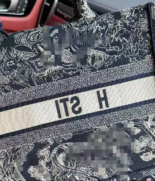 동물원(파란색 배경에 흰색 호랑이 반전)