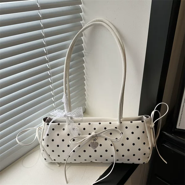 Korean-Style Fashionable Cute Underarm Bag, 2026 Spring New Model, Simple Commuter Bag, Stylish High-Appearance Shoulder Bag